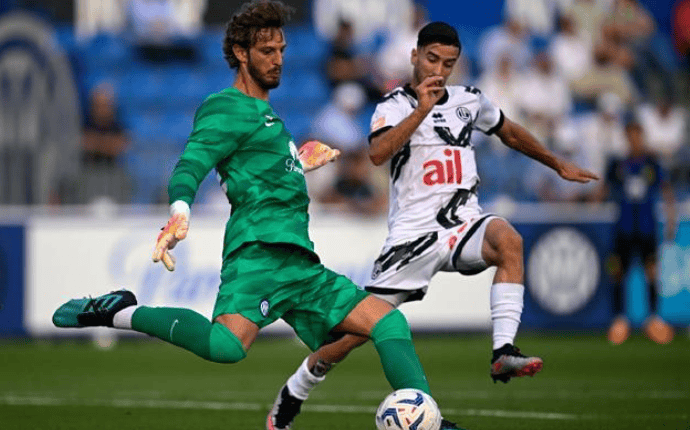 尼斯迎意大利杯关键赛；今晨战术微调；信心回归；年轻球员得到机会(lols7全球总决赛视频回放)