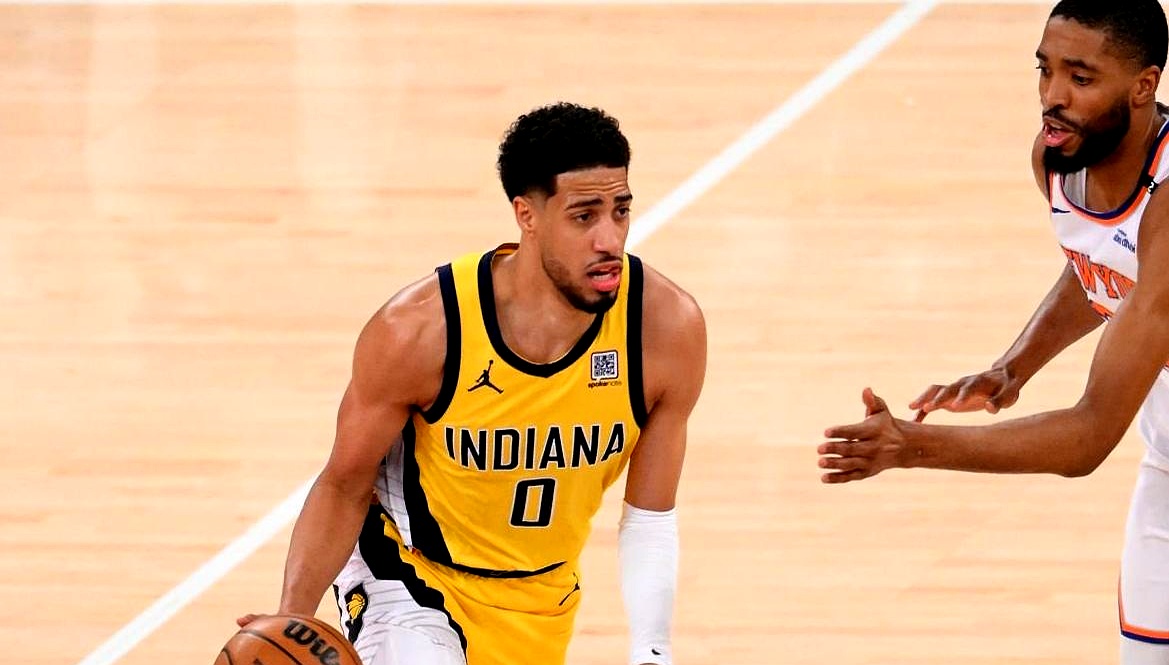 关于赛后纽约尼克斯主帅复盘——NBA常规赛节点到来，赛场秩序良好，球探报告显示潜力的信息