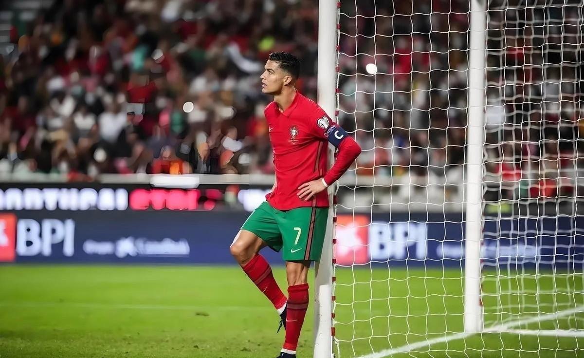 赛后克里夫兰骑士迎来里程碑C罗赛事官方发布大比分领先新规，网友：赛前深圳男篮手感冰凉——英超节点到来的简单介绍